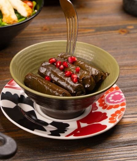 محشي ورق العنب بدبس الرمان 