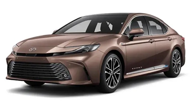 تويوتا كامري 2025