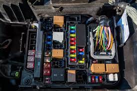 النظام الكهربائي في السيارات