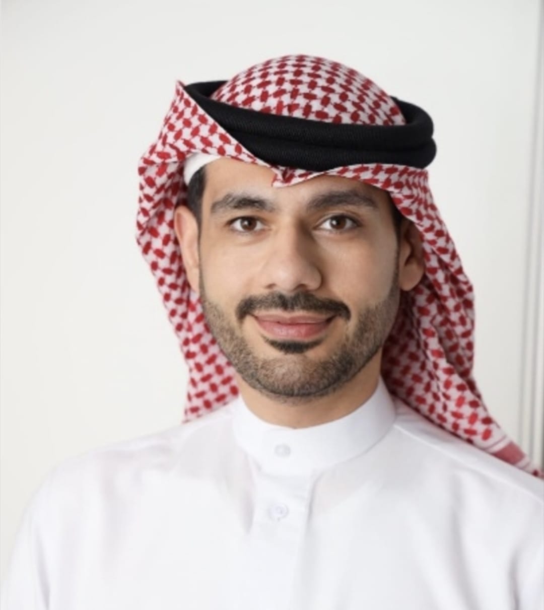 المحامي عادل فاخر