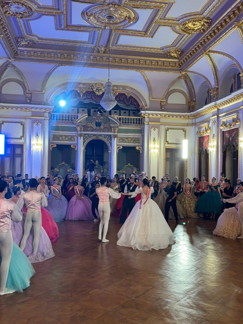 <strong>حفل The Grand Ball الملكي</strong>