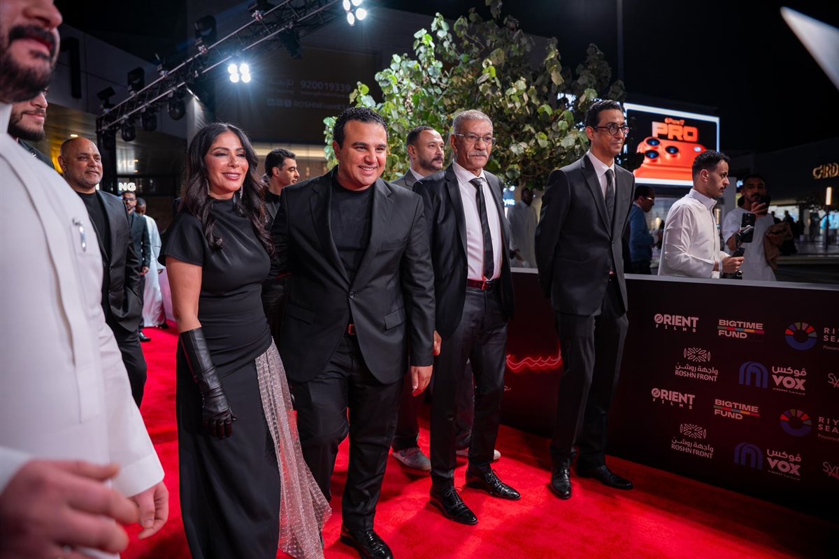 عرض فيلم الست بالرياض<br> 