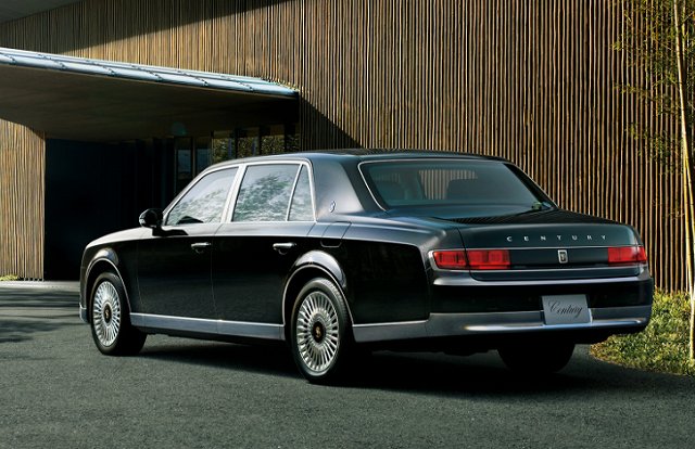 تويوتا سنشري الجديدة