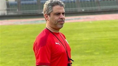 ممر شرفي لمعتمد جمال بعد توقيعه عقود تدريب الزمالك