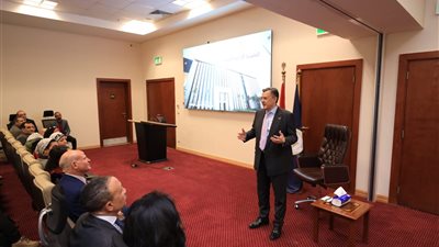 السياحة  تنظم تجربة لمحاكاة انتقال الموظفين إلى العاصمة الإدارية