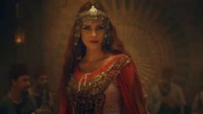 الساحرة الشريرة.. نور اللبنانية برقصة إستعراضية ساحرة