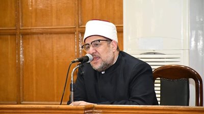 جمعة يشكر الرئيس السيسي لاهتمامه بإعمار بيوت الله