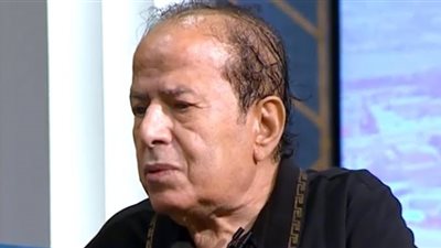 عادل الفار: بقول لكل أب خد بالك من ابنك.. انا غلطة عمري اني زعلت من ابني