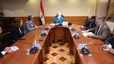 القباج وماتيو كابرو يستعرضان أوجة التعاون في تطوير منظومة الكفالة