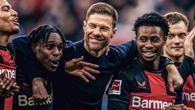 إنجازًا ورقمًا قياسيًا.. ليفركوزن يقترب من حلم الثلاثية التاريخية