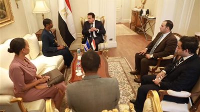 وزير الصحة يلتقي نظيرته بدولة الرأس الأخضر لمناقشة سبل التعاون المشترك