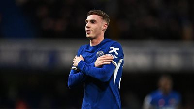 جناح تشيلسي يتوج بجائزة أفضل لاعب عن شهر إبريل