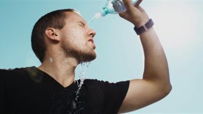 مع اقتراب الصيف.. تعرف على طرق الحماية من الإجهاد الحراري