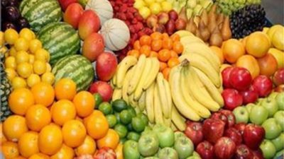 تضارب في أسعار الفاكهة بالأسواق والمحال التجارية