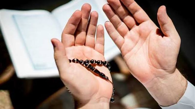 images||133-000636-prayers-ramadan-alashr-alawakher_700x400