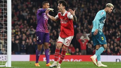 على حبل المشنقة.. صدارة أرسنال في يد مانشستر سيتي