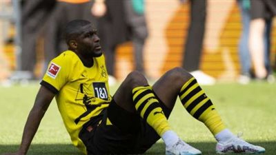 شبانة يكشف بند مثير في عقد موديست مع الأهلي