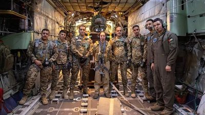 ابنة العاهل الأردنى تُشارك فى إنزال جوى لمواد طبية بغزة