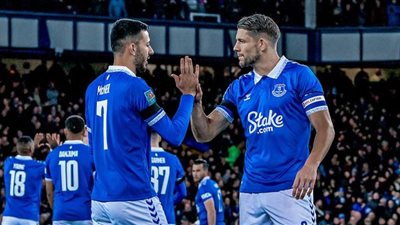 بيرنلي يستضيف نادي إيفرتون في مساء الغد