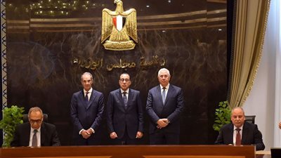 مدبولي يشهد توقيع بروتوكول التطوير التكنولوجي لمشروعات التعمير والتنمية الزراعية