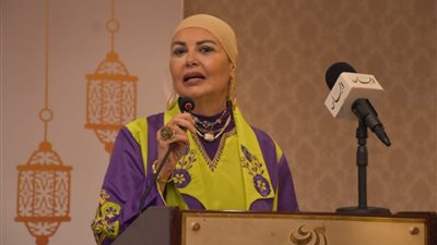 برلمانية: قرارات السيسى تعزز برامج الحماية الاجتماعية للفئات العمالية