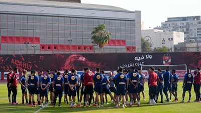 بمشاركة 22 لاعبًا.. تعرف على قائمة الأهلي المشاركة في رحلة تونس