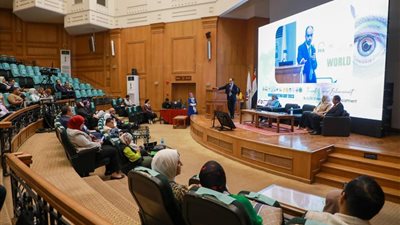 «الصحة» تنظم يوماً علمياً للتوعية بأمراض شبكية العيون 