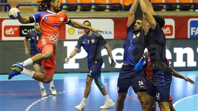 يد الزمالك تكتسح.. ومواجهة الأهلي في قمة الحدث