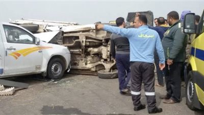 إصابة 9 أطفال في انقلاب أتوبيس حضانة داخل ترعة بالشرقية