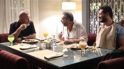 بقينا اتنين.. تعرف على اتيكيت تناول الطعام