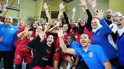 الأهلي يختم الموسم بمنجز رائع: لا خسارة في جميع البطولات