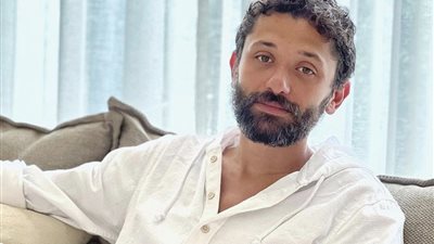 كريم محمود عبد العزيز يكشف عن قصة حبه وسر زواجه المبكر