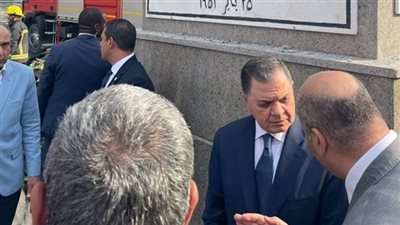 «وزير الداخلية» تشكيل لجنة من الإستشاريين للوقوف على أسباب حريق مديرية أمن الإسماعيلية