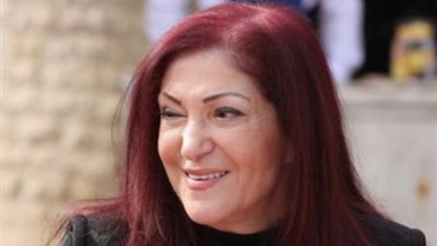 نجوم الفن ينعون الفنانة ثناء دبسي في موجة حزن عارمة