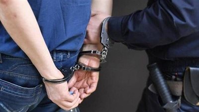 جمارك الغردقة: إحباط محاولة تهريب كمية من مخدر الحشيش بحوزة أجنبي