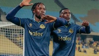 تألق يانج أفريكانز يقوده لتحقيق إنجاز تاريخي ببلوغ نهائي الكونفدرالية