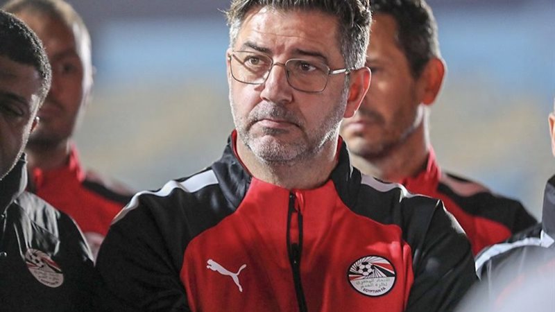 D77AEE61-101A-472D-BE4C-3BD8642BDAD8