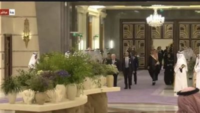 وصول القادة والزعماء العرب لمقر انعقاد القمة العربية