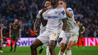 مارسيليا يقصي شاختار في الثمن نهائي الأوروبي