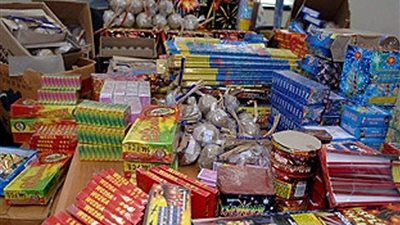 احذر الألعاب النارية والصواريخ فى العيد.. تعرف على عقوبتها بالقانون