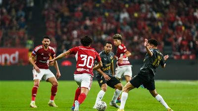 الشوط الأول.. التعادل السلبي يحسم مباراة الأهلي وسيراميكا كليوباترا