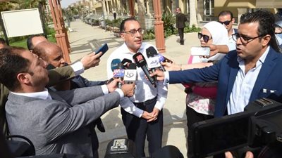 مدبولي: العاصمة الإدارية الجديدة هي منطقة المال والأعمال وهتوفر فرص عمل