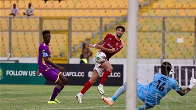 من القارة الباردة إلى الحرارة الحارقة: وسام أبو علي مع الأهلي