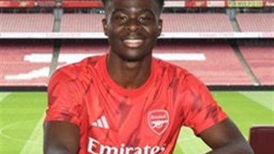 بوكايو ساكا يؤكد ولائه لأرسنال حتى 2027