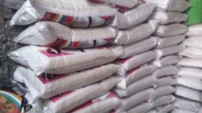 التموين: مصادرة 26 طن دقيق مدعم قبل تهريبه للسوق السوداء