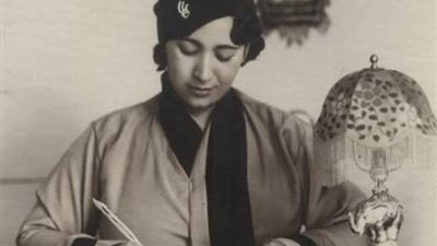 تأثرت بمي زيادة وهدى الشعراوي.. ذكرى رحيل الأديبة جميلة العلايلي