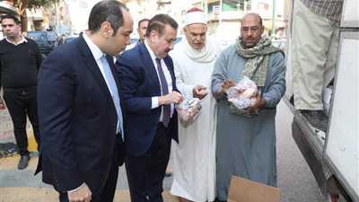 محافظ المنوفية يشهد تسليم دفعة جديدة من مشروع لحوم صكوك الإطعام