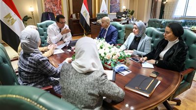 وزير الصحة يتابع الموقف التنفيذي للمشروع القومي لمشتقات البلازما