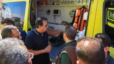 وزير الصحة يتفقد تمركزي سيارات الإسعاف في أبوطويلة ومعبر رفح 