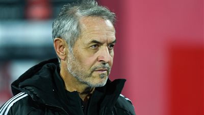 كولر يفرض السرية على مران الأهلى الأخير قبل القمة ويحذر من السوشيال ميديا